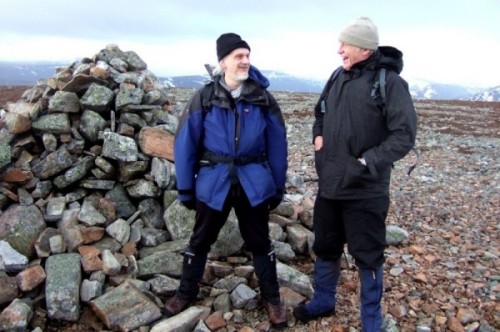 Mark Smith (left) and Iain Brown reach 1000 (photo: Alan Dawson)