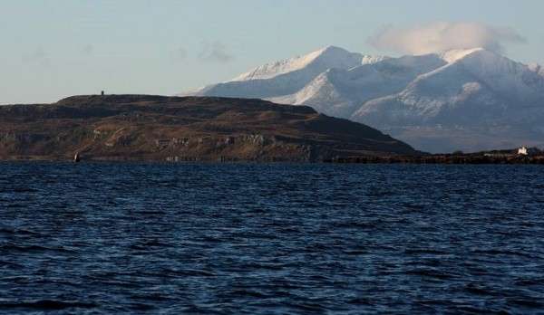 Little Cumbrae and Arran (photo: Lindsay Munro)